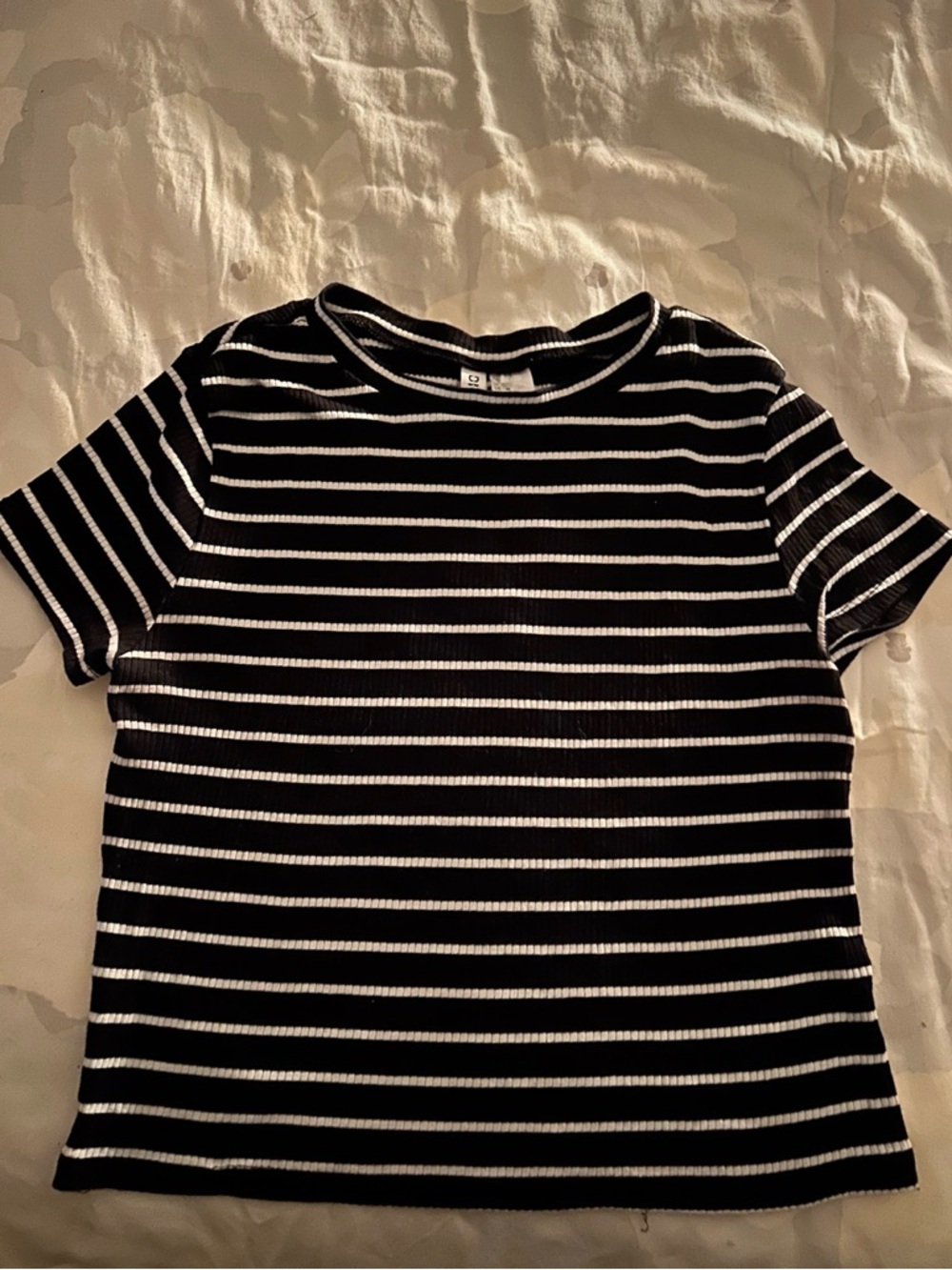 H&M Black and White Striped Ribbed Crop Top